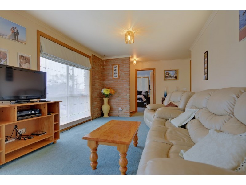 8 Richard Place, Ulverstone TAS 7315