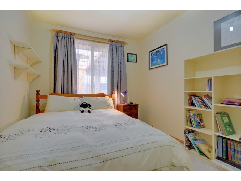 8 Richard Place, Ulverstone TAS 7315