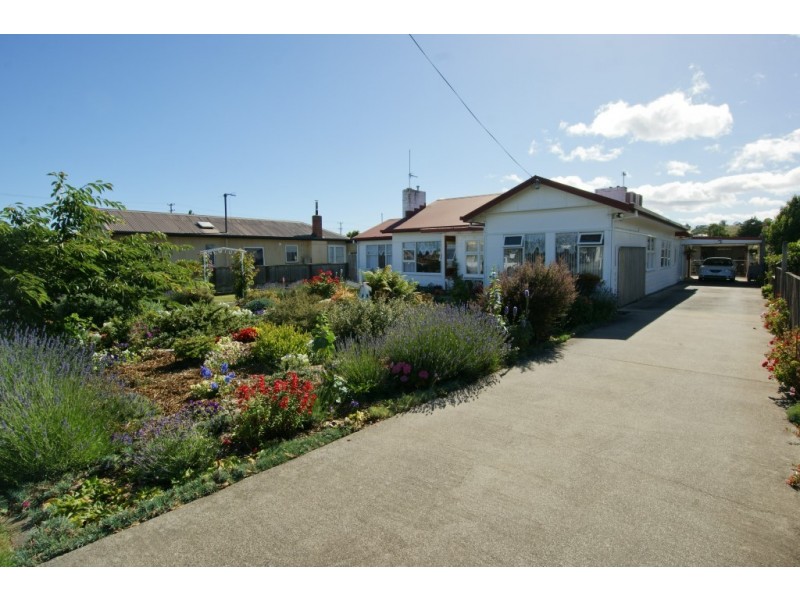 61 Lovett Street, Ulverstone TAS 7315