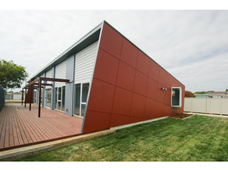 4a Dooley Street, West Ulverstone TAS 7315