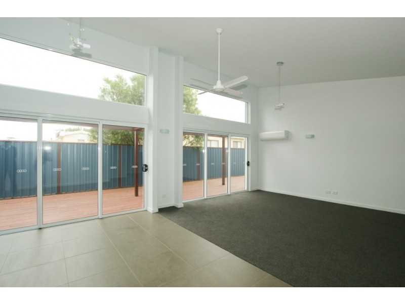 4a Dooley Street, West Ulverstone TAS 7315