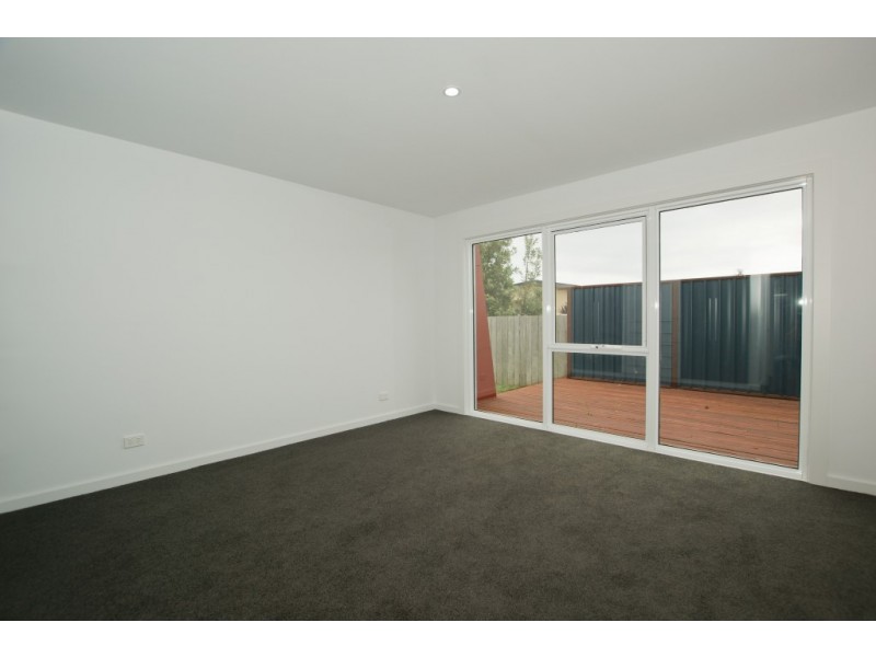 4a Dooley Street, West Ulverstone TAS 7315