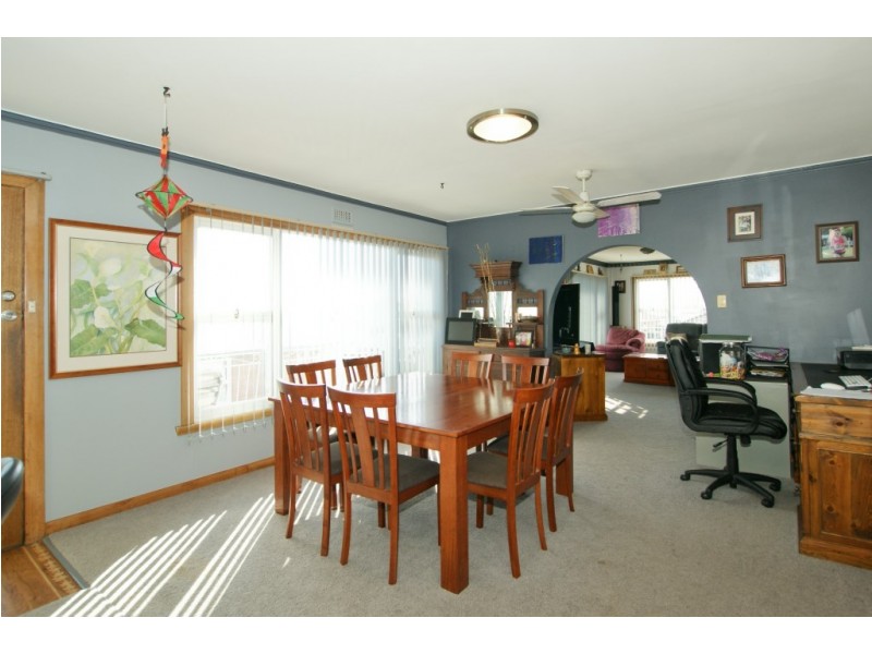 16 Nichols Street, Ulverstone TAS 7315