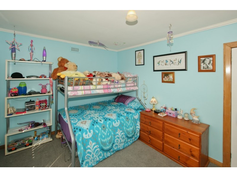 16 Nichols Street, Ulverstone TAS 7315