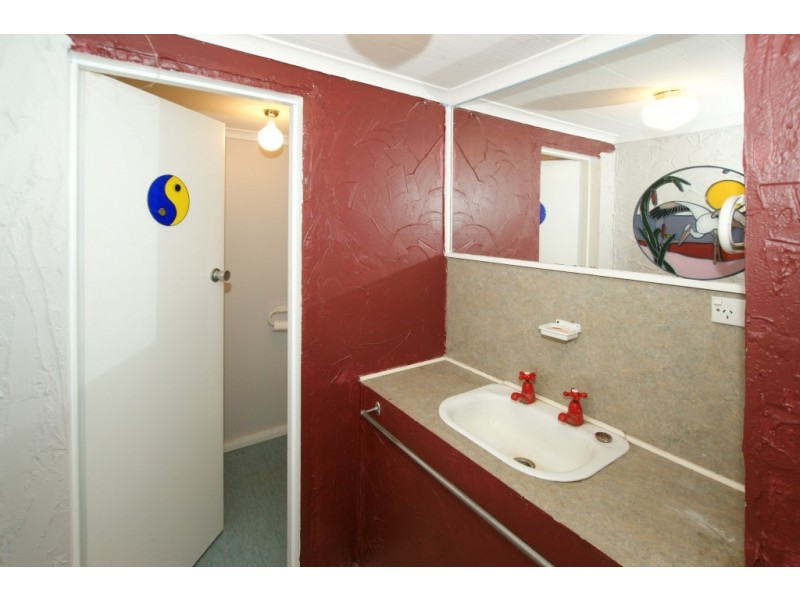 16 Nichols Street, Ulverstone TAS 7315