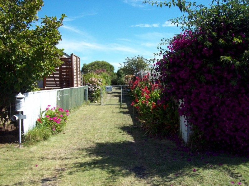 12 Quiggins Grove, Ulverstone TAS 7315