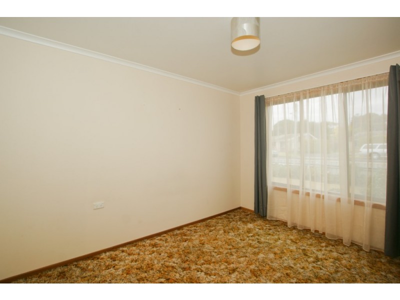14 Helen Street, West Ulverstone TAS 7315
