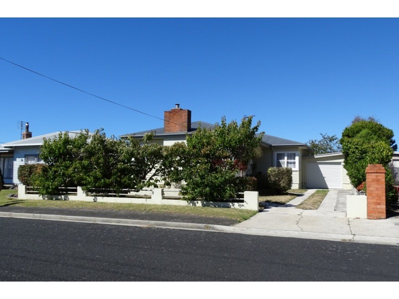 12 Buttons Avenue, Ulverstone TAS 7315