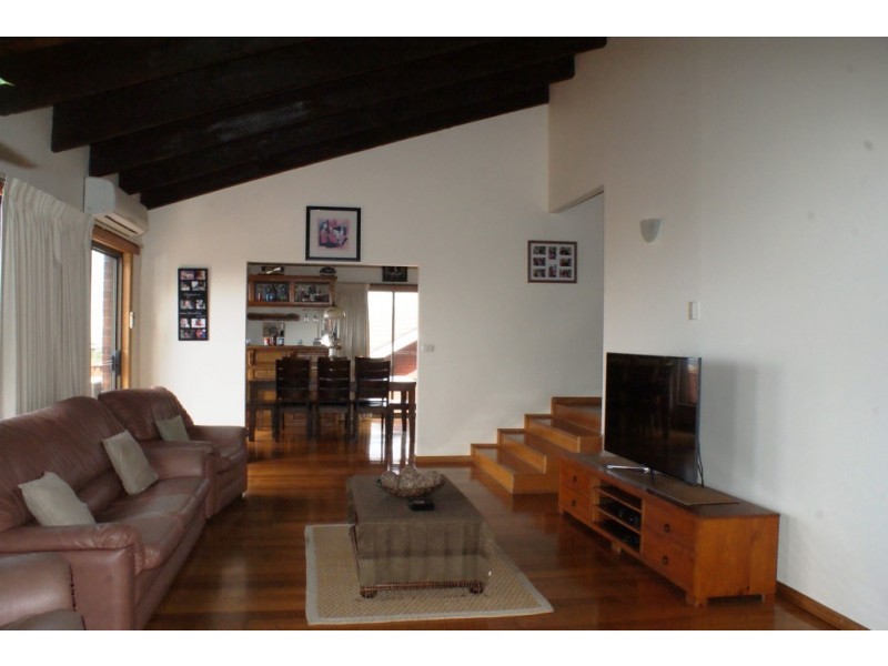 100 Upper Maud Street, West Ulverstone TAS 7315