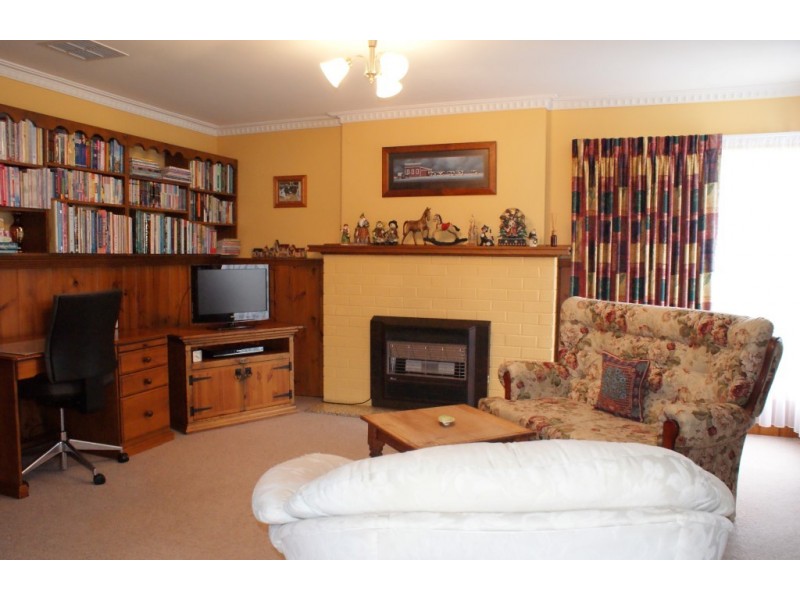 22 Vincent Street, Ulverstone TAS 7315