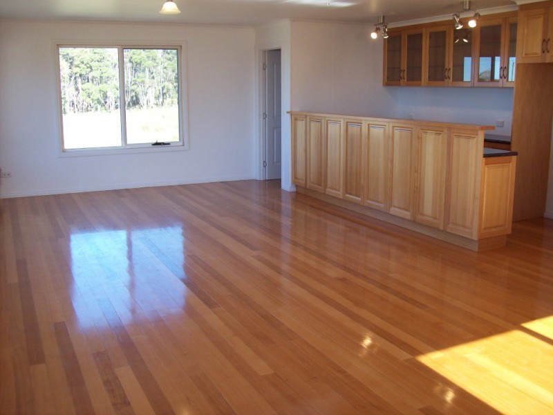 247 Penguin Road, West Ulverstone TAS 7315