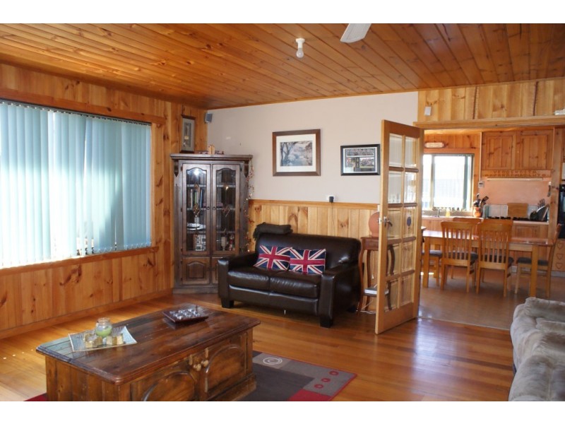 12 Finch Street, Ulverstone TAS 7315