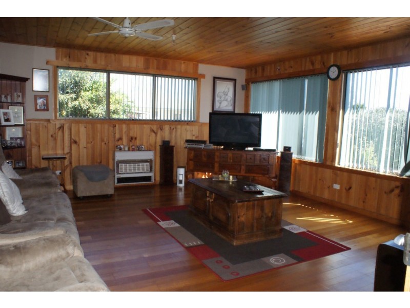 12 Finch Street, Ulverstone TAS 7315