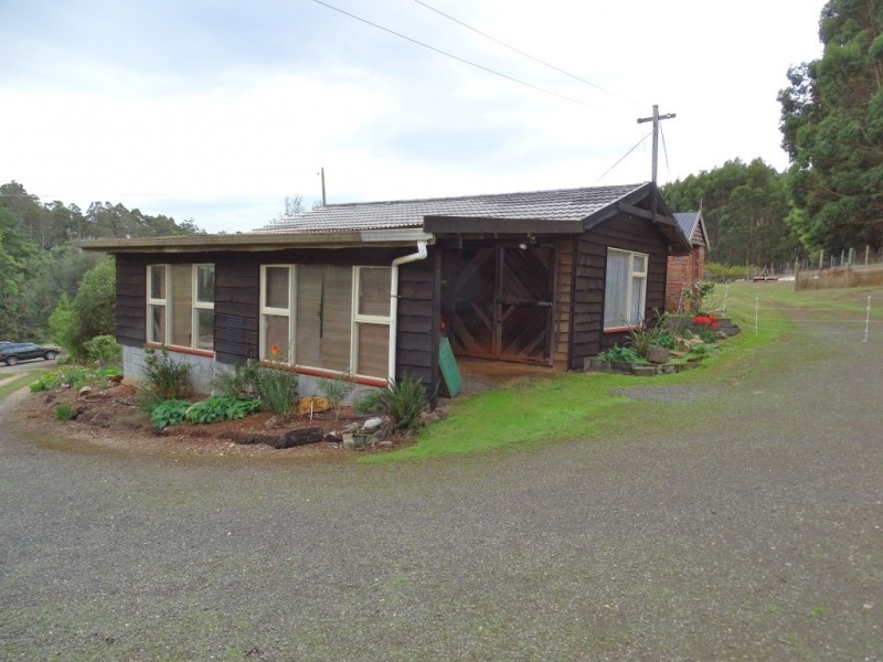 89 Browns Lane, Penguin TAS 7316
