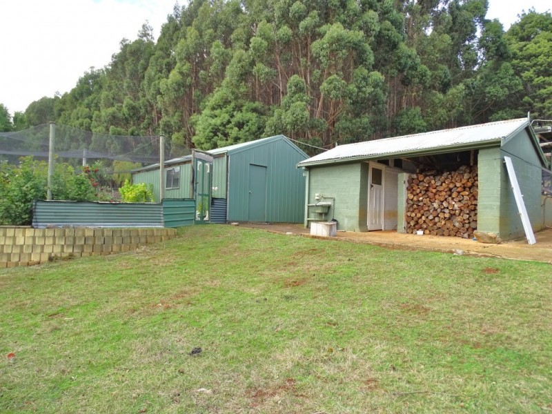 89 Browns Lane, Penguin TAS 7316