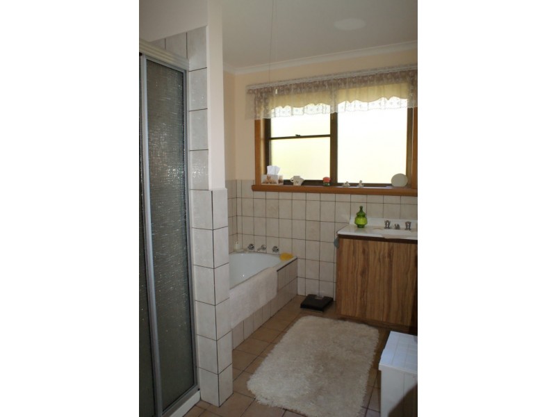 Unit 2/25 Amherst Street, West Ulverstone TAS 7315