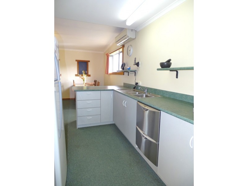 6 Fairlight Place, West Ulverstone TAS 7315