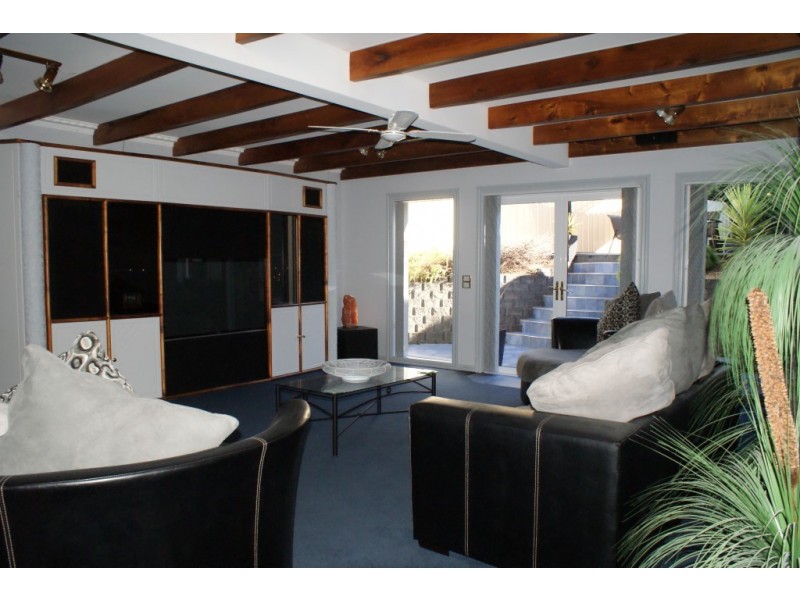 6 Margaret Place, West Ulverstone TAS 7315