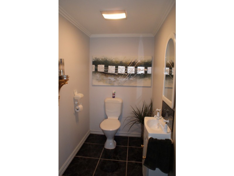 6 Margaret Place, West Ulverstone TAS 7315