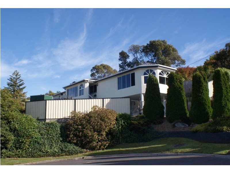 6 Margaret Place, West Ulverstone TAS 7315