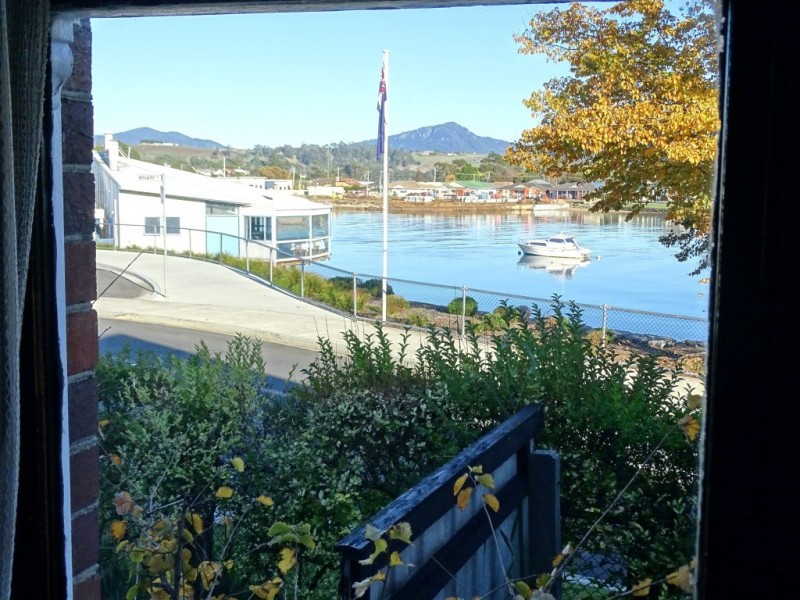 1 Main Street, Ulverstone TAS 7315