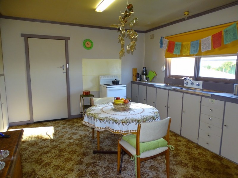 2 Overall Street, Sulphur Creek TAS 7316
