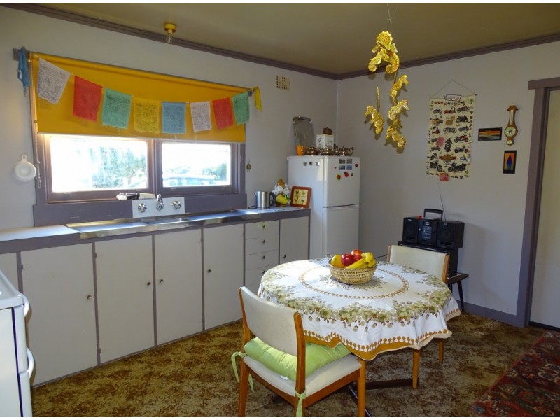 2 Overall Street, Sulphur Creek TAS 7316