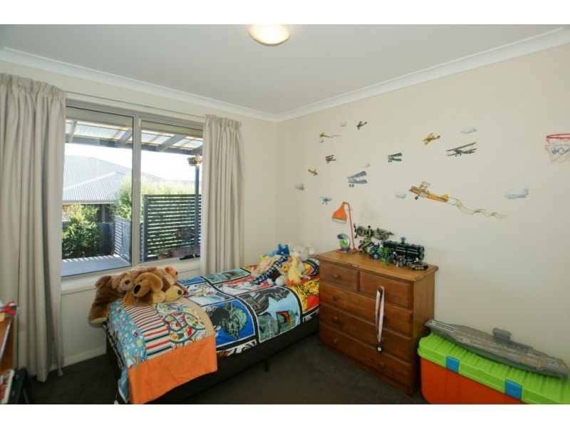 39 McCall Terrace, Stony Rise TAS 7310