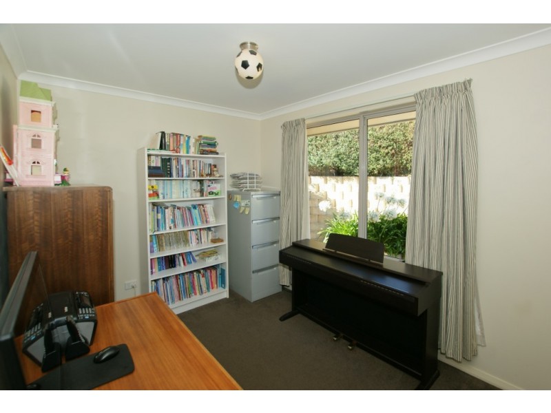 39 McCall Terrace, Stony Rise TAS 7310