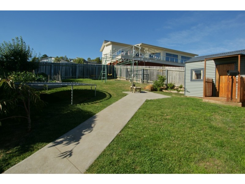 39 McCall Terrace, Stony Rise TAS 7310