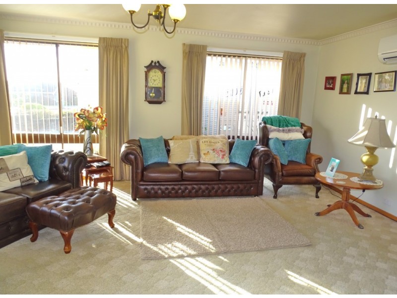 4 Julia Crescent, Ulverstone TAS 7315