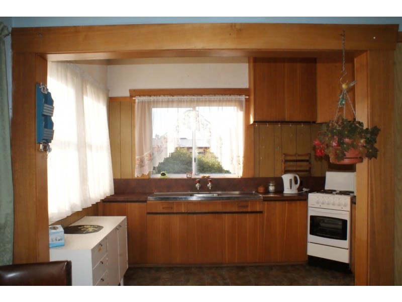 31 Leven Street, Ulverstone TAS 7315