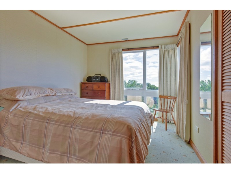 87 Beach Road, Leith TAS 7315