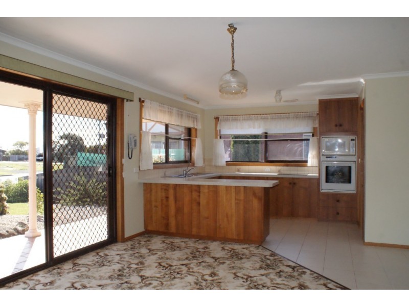 12 Braddon Street, West Ulverstone TAS 7315