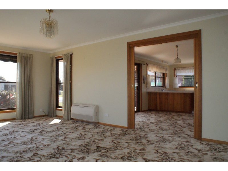 12 Braddon Street, West Ulverstone TAS 7315