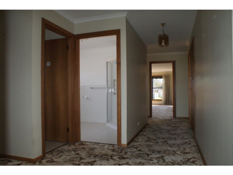 12 Braddon Street, West Ulverstone TAS 7315