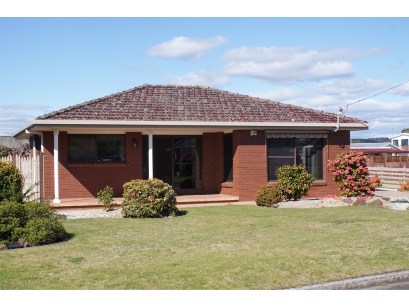 12 Braddon Street, West Ulverstone TAS 7315