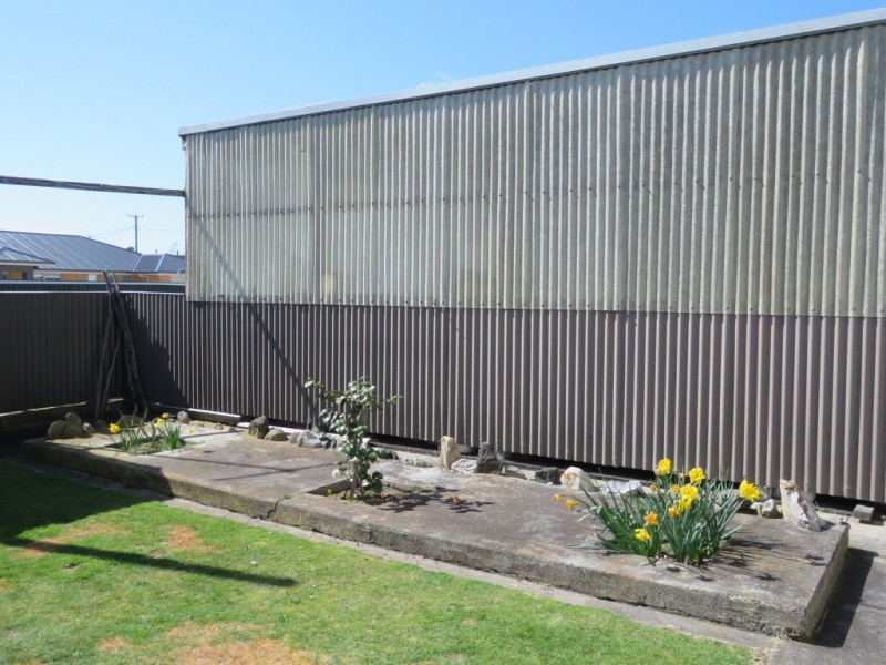 16 Bertha Street, West Ulverstone TAS 7315