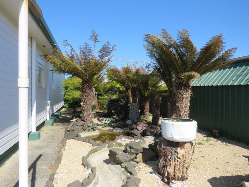 16 Bertha Street, West Ulverstone TAS 7315