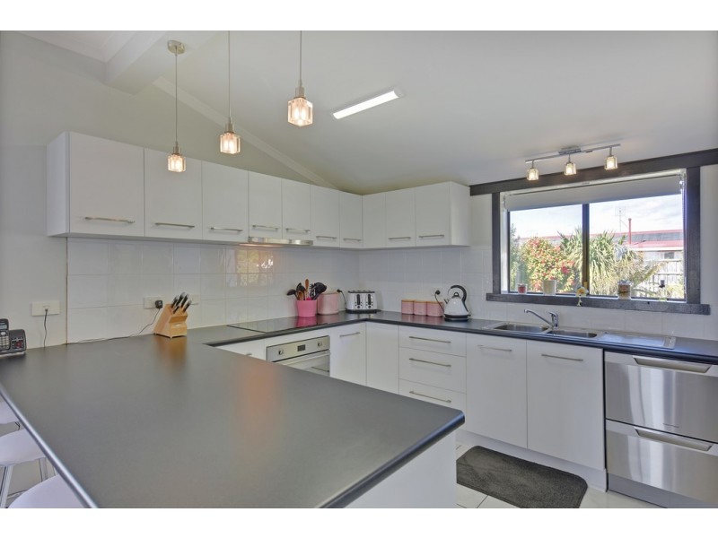 42 Water Street, Ulverstone TAS 7315
