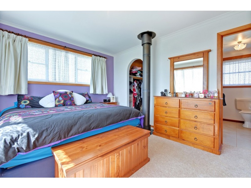 42 Water Street, Ulverstone TAS 7315