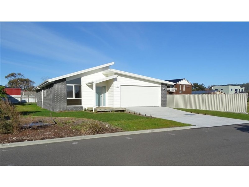 1 Shorehaven Drive, Turners Beach TAS 7315