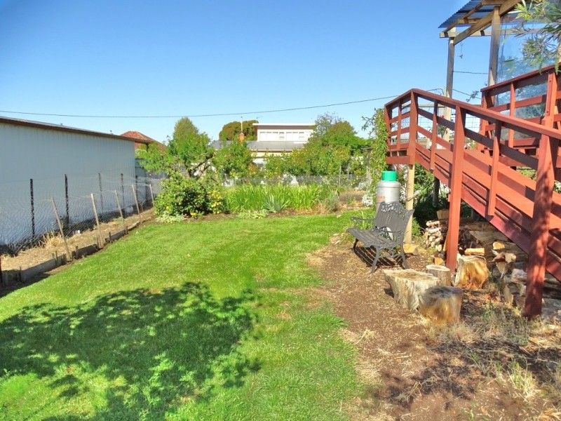 3 Clarke Street, Ulverstone TAS 7315