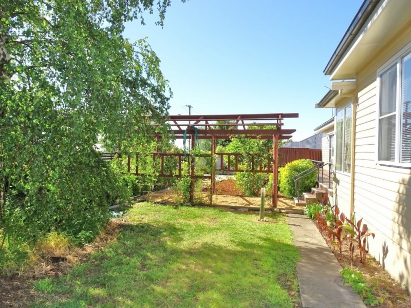 3 Clarke Street, Ulverstone TAS 7315