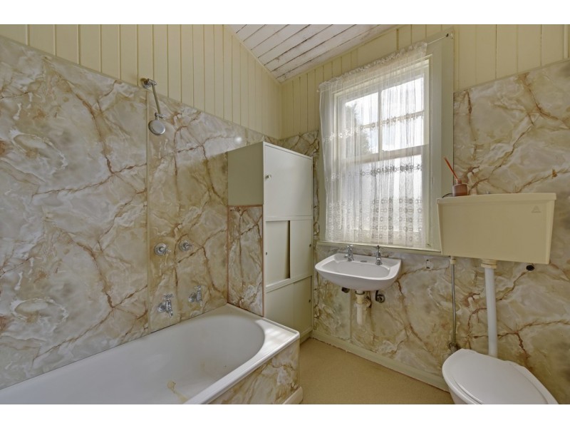 25-27 Queen Street, West Ulverstone TAS 7315