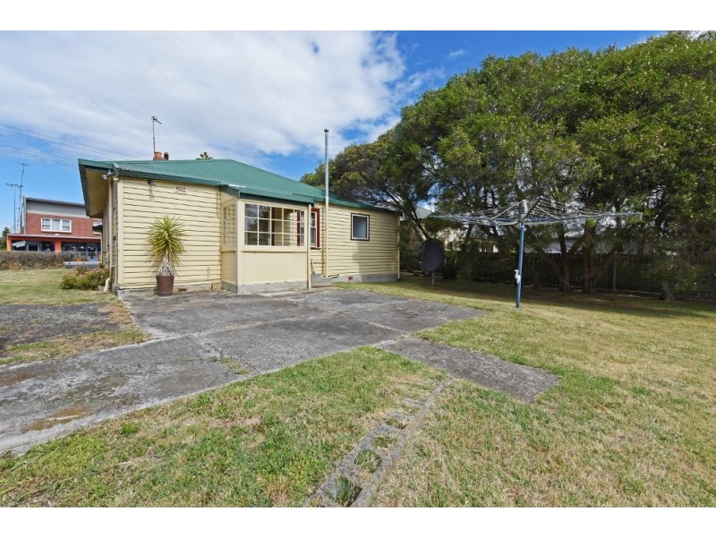 25-27 Queen Street, West Ulverstone TAS 7315