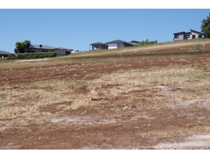 8 Sue Napier Drive, Ulverstone TAS 7315