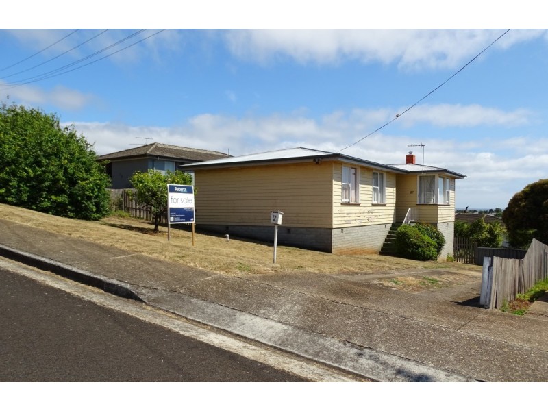 27 Barker Street, Ulverstone TAS 7315
