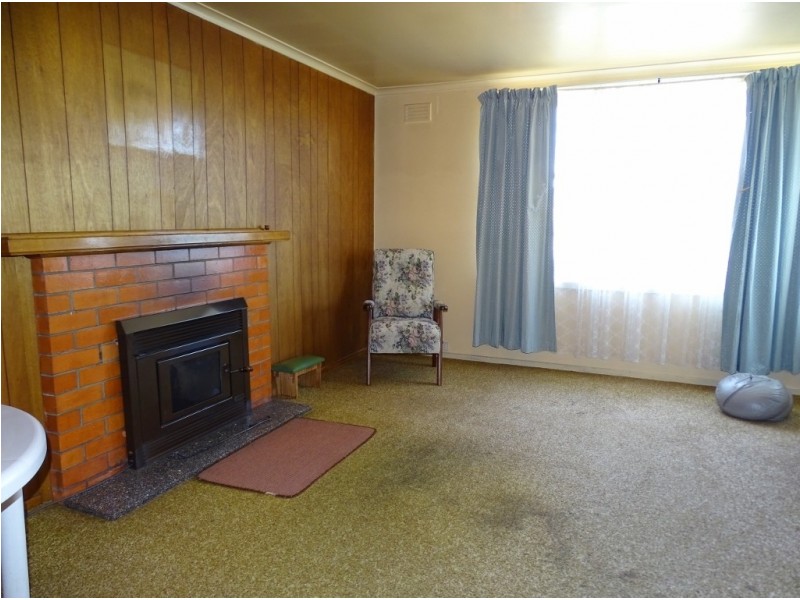 27 Barker Street, Ulverstone TAS 7315
