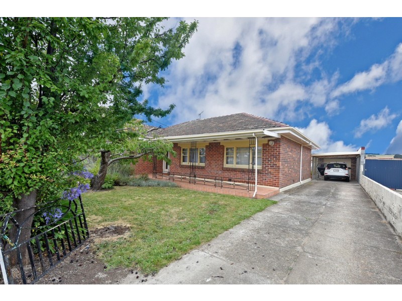 5 Clarke Street, Ulverstone TAS 7315